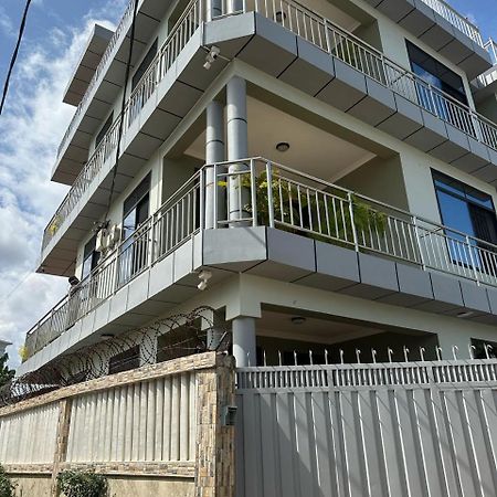 Alfa Luxury Apartment Dar es Salaam Exterior photo